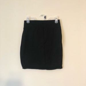 black pencil skirt